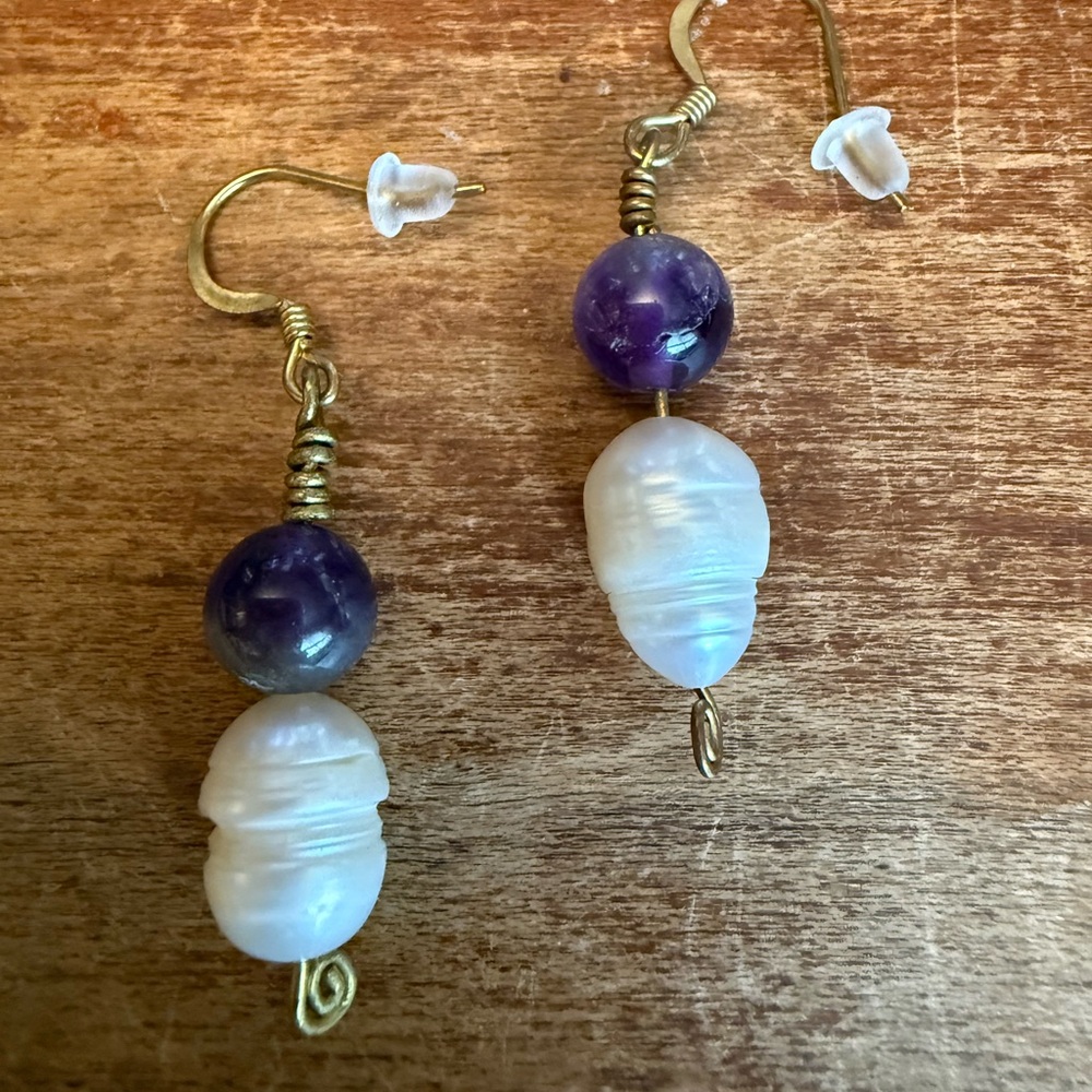 Amethyst and Pearl Drop Earrings